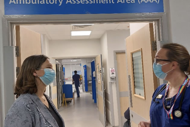 Fleur Anderson talks to staff at St. George's Hospital 